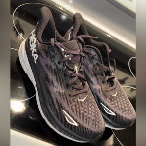 COPY - Hoka Clifton 9 Women’s 10.5B